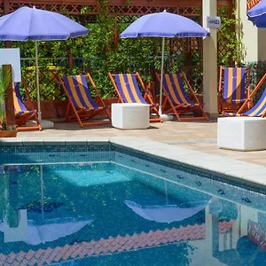 https://hotel-adria-nuova.emilia-romagnahotels.net